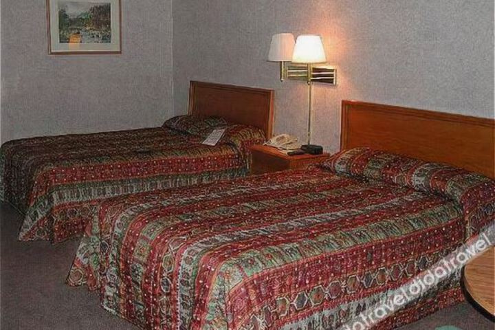Super 8 Bristol