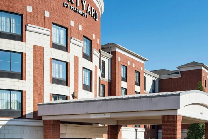 Courtyard by Marriott Collierville