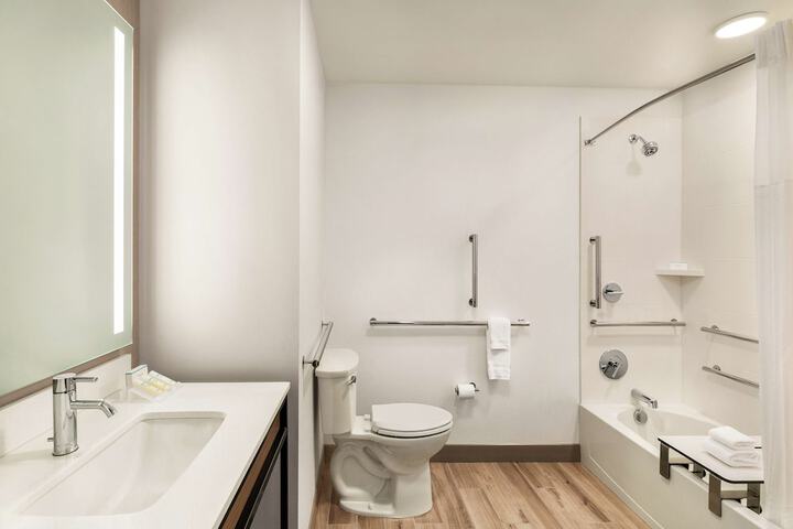 Hilton Garden Inn Seattle Airport