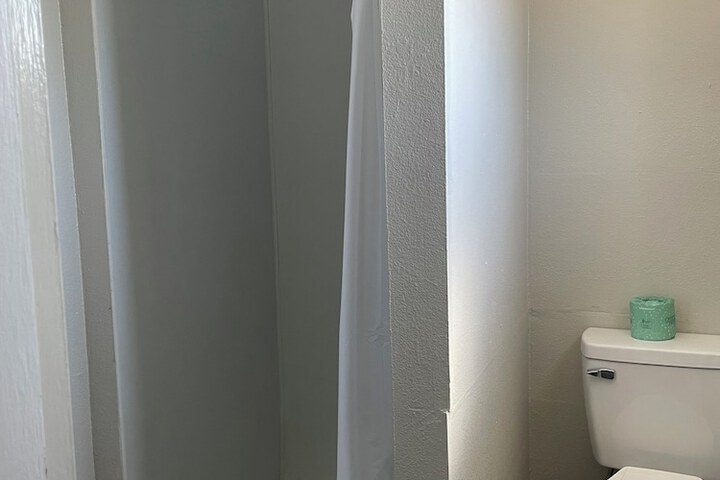 Room 17 of 26