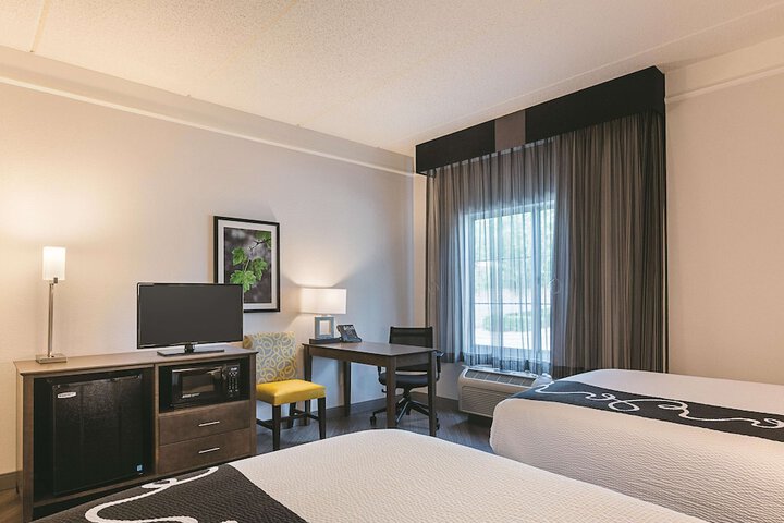 Room 40 of 51