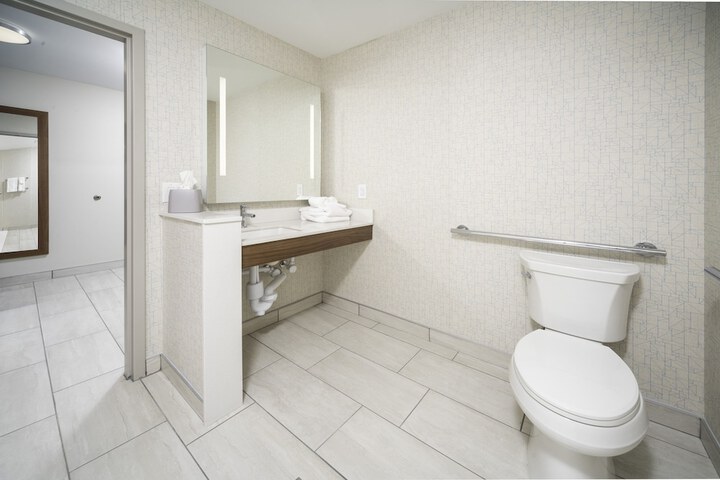 Holiday Inn Express & Suites Rock Hill by IHG