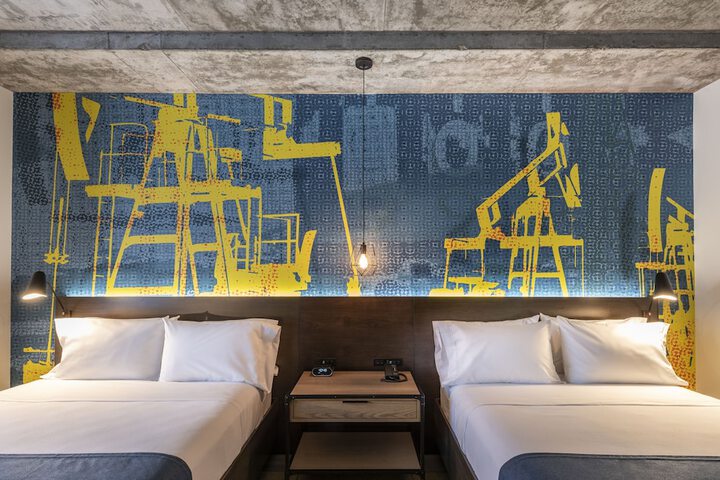Hotel Indigo Tulsa DWTN-Entertainment Area by IHG