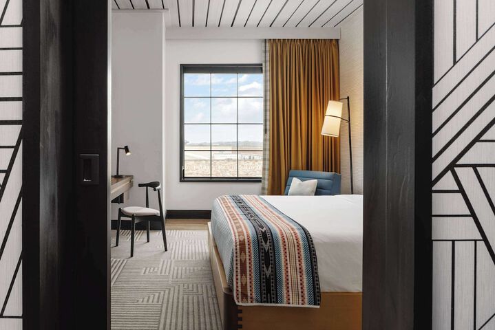 Hotel Tupelo a Wyndham Hotel
