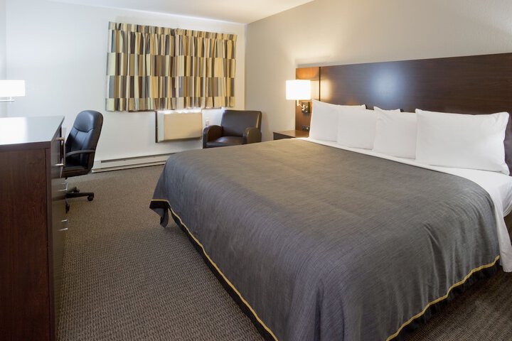 Room 21 of 32
