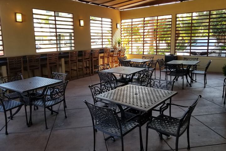 Terrace/Patio 38 of 39