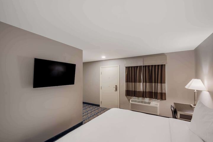Room 22 of 30