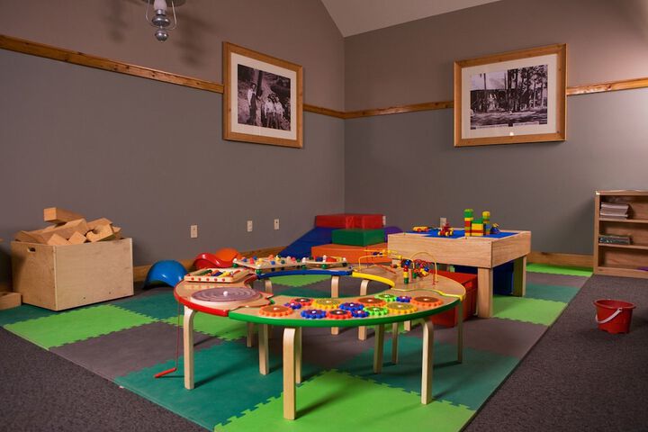 Childrens Activities 169 of 192