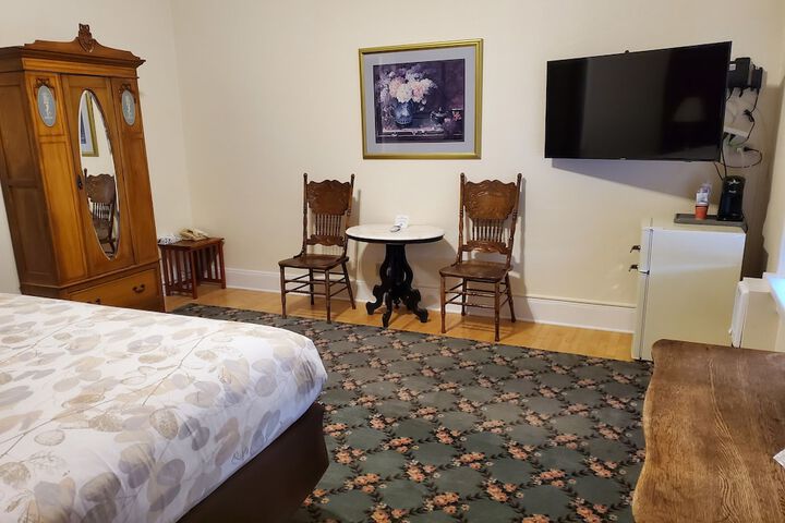 Room 11 of 68