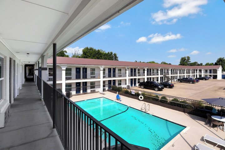 Motel 6 Bryan TX - University Area