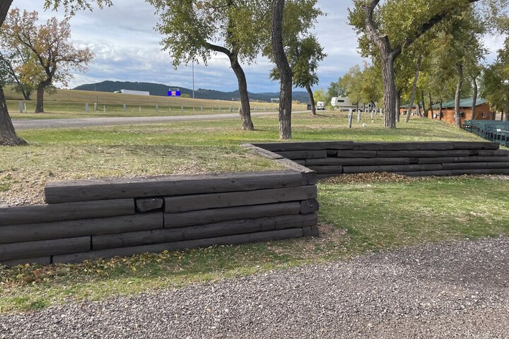 Days End Campground & RV Park