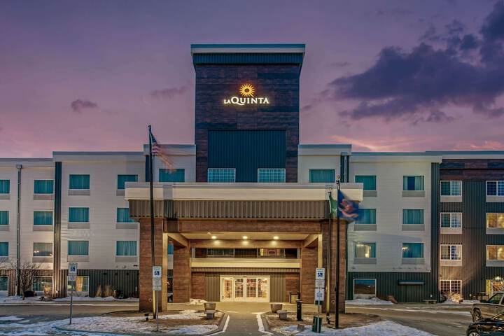 Hotel 5 of 47