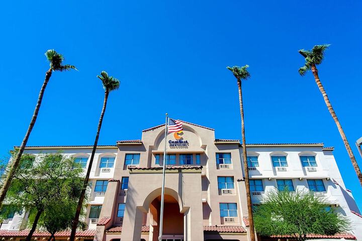 Hotel 9 of 112
