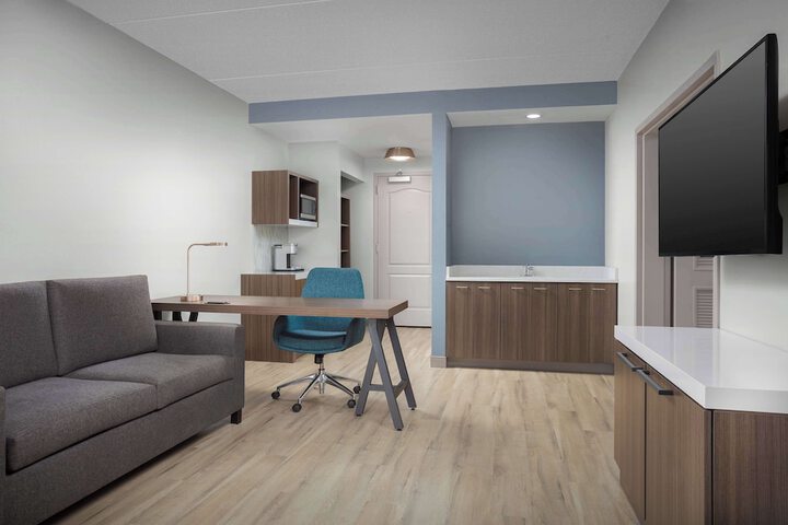 Room 19 of 41