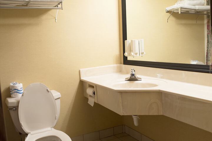 Room 15 of 31