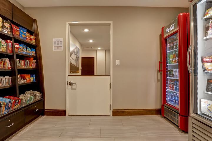 Staybridge Suites Overland Park - Kansas City S by IHG
