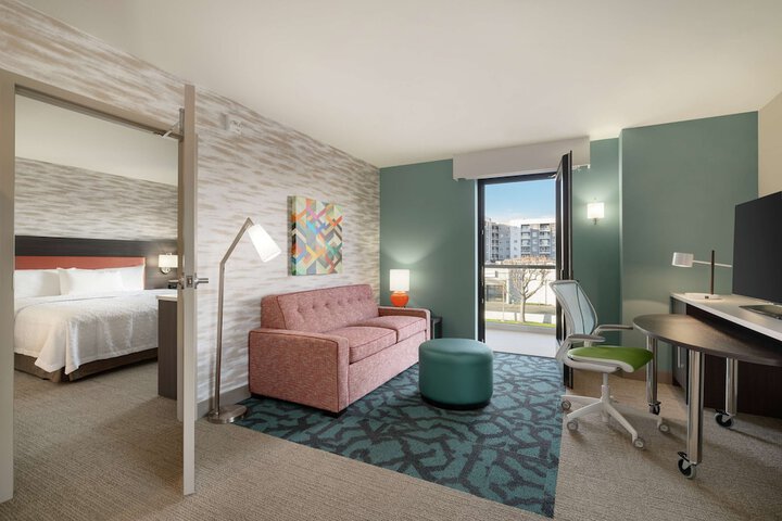 Room 35 of 44