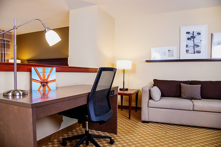 Room 28 of 41