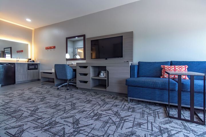Room 34 of 65