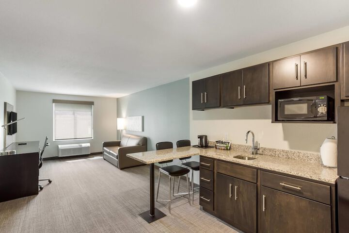 MainStay Suites Logan Ohio-Hocking Hills