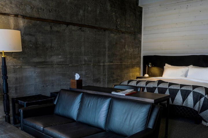 Room 14 of 45