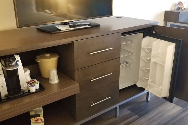 Room 51 of 117