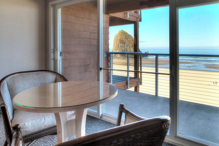 Hallmark Resort - Cannon Beach
