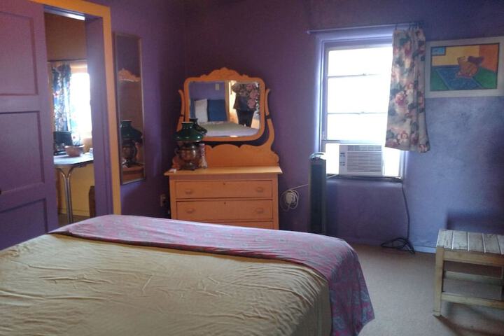 Room 262 of 286