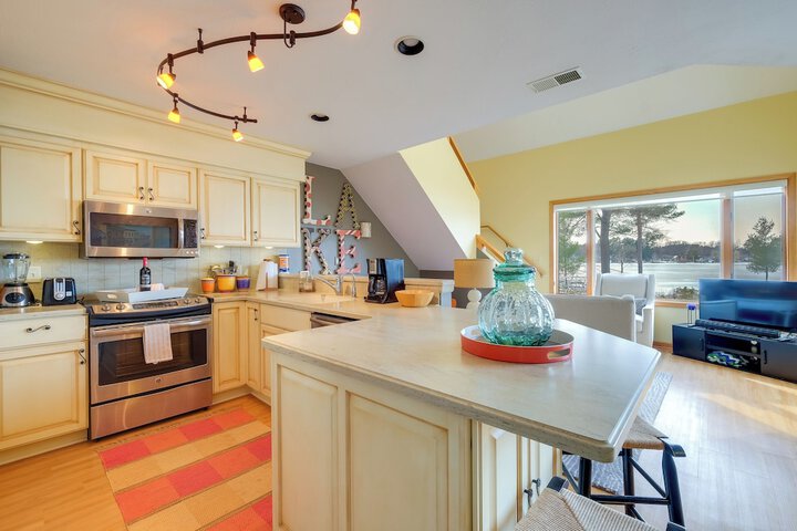 Elk Rapids Condo w / Balcony Overlooking Elk Lake!
