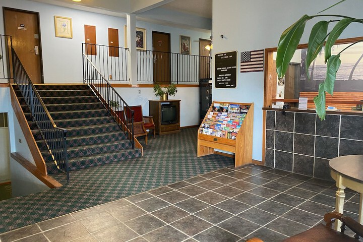 Oak Grove Inn