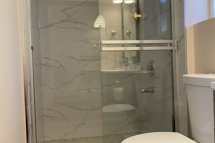 Room 15 of 43