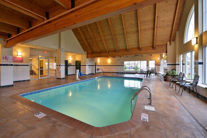 Sleep Inn & Suites near Spirit Mountain