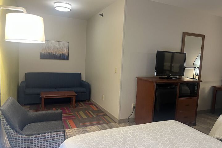 Room 64 of 111