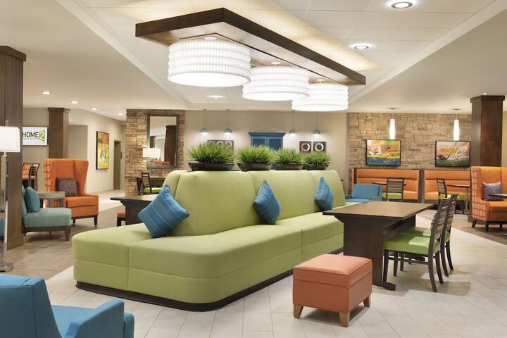 Hotel Interior 10 of 32