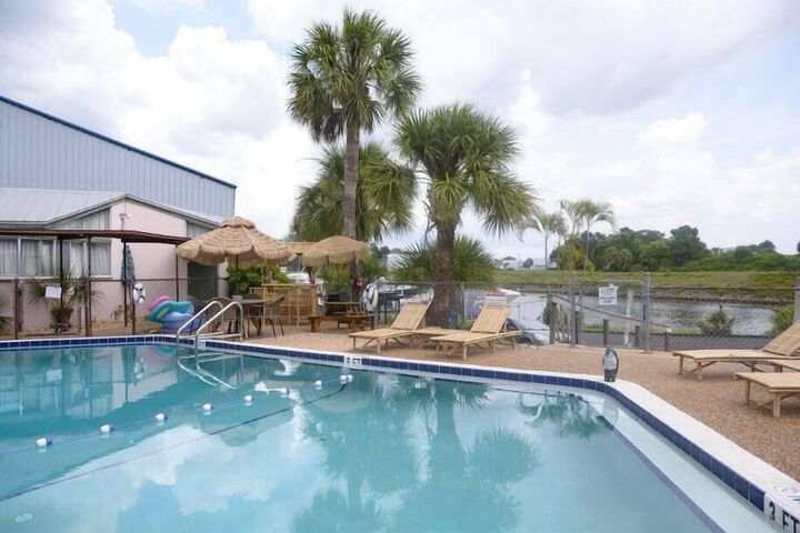 Pool 9 of 51