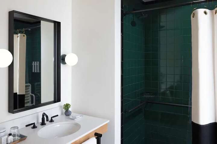 Room 20 of 52