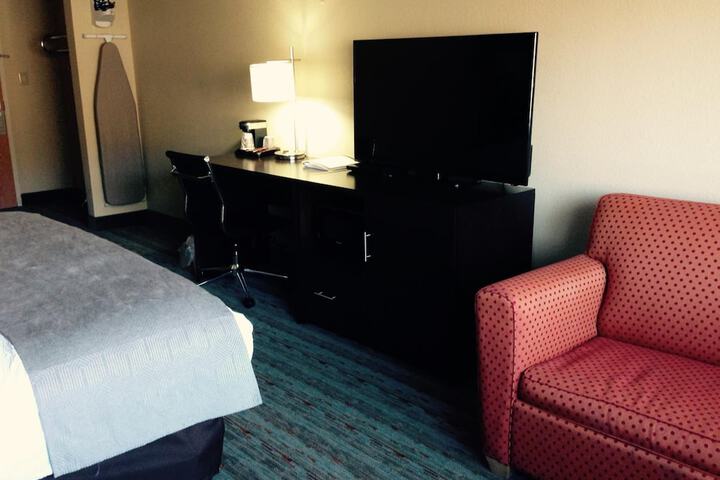Room 26 of 42