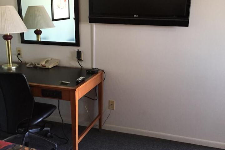 Room 22 of 39