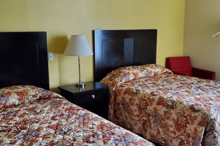 Room 18 of 34