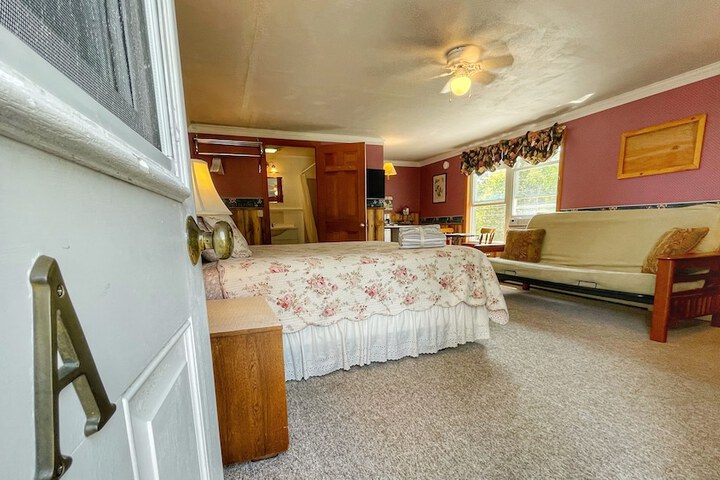 Room 11 of 117