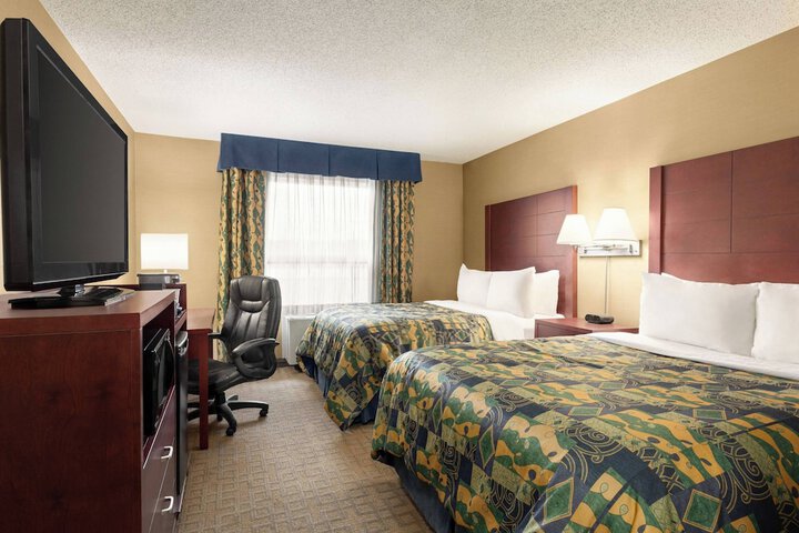Room 12 of 29
