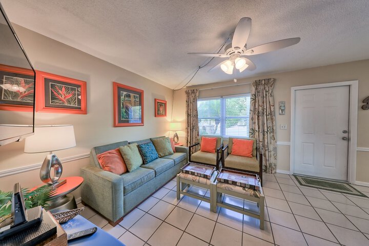 BeachTrail Lodging