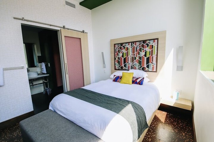 Room 55 of 112