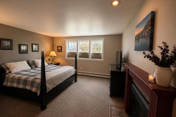 Triple Tree Suites