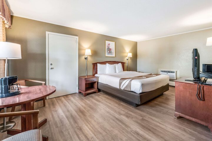 Rodeway Inn Poughkeepsie