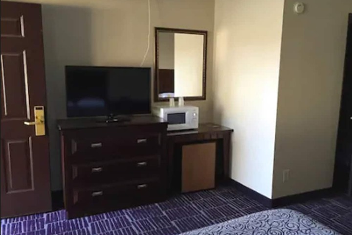 Room 12 of 14