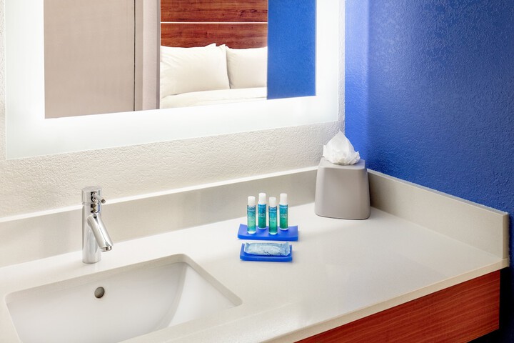 Holiday Inn Express Chesapeake - Norfolk by IHG