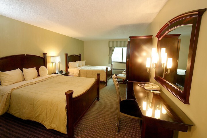 Room 22 of 35