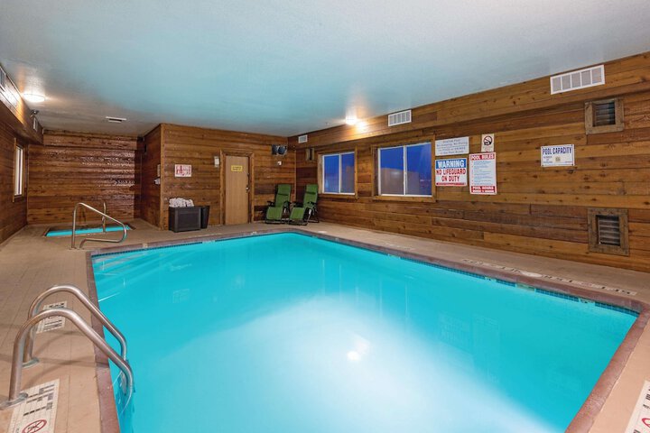 Pool 11 of 56
