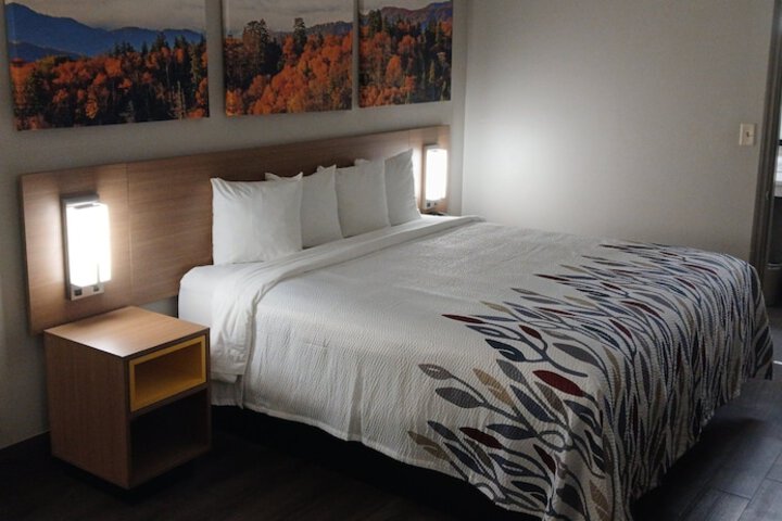 Red Roof Inn Leeds